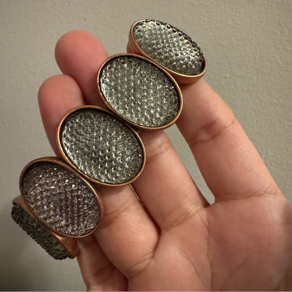 ⚜️3 for $30⚜️ Rose Gold Tone Stretch Bracelet (Vintage, Retro, Acrylic) - Picture 7 of 13